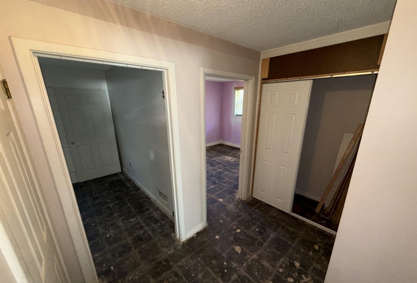 1068 BUCKNER RD, Memphis, Tennessee 38122, 3 Bedrooms Bedrooms, 5 Rooms Rooms,1 BathroomBathrooms,Residential,For Sale,BUCKNER,10225245