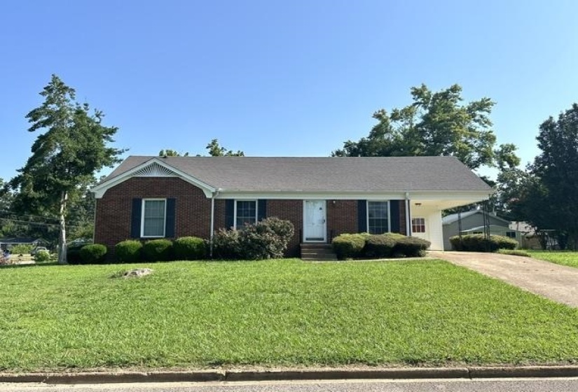 15 PINE ST, Savannah, Tennessee 38372, 3 Bedroom Bedrooms, 8 Room Rooms,2 BathroomBathrooms,Residential,For Sale,PINE,0,10225251