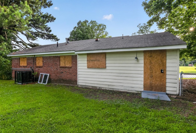 3902 EDENBURG DR, Memphis, Tennessee 38127, 3 Bedroom Bedrooms, 5 Room Rooms,1 BathroomBathrooms,Residential,For Sale,EDENBURG,0,10225252