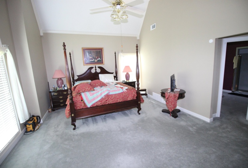 7584 FOSTER RIDGE RD, Germantown, Tennessee 38138, 4 Bedrooms Bedrooms, 7 Rooms Rooms,2.1 BathroomsBathrooms,Residential,For Sale,FOSTER RIDGE,10225264