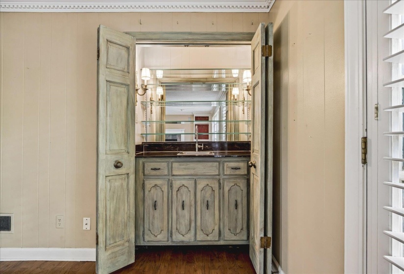 2308 HICKORY FOREST DR, Memphis, Tennessee 38119, 4 Bedroom Bedrooms, 9 Room Rooms,2.2 BathroomBathrooms,Residential,For Sale,HICKORY FOREST,0,10225277