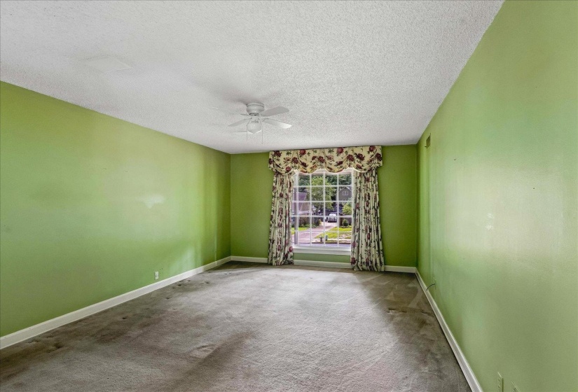 2308 HICKORY FOREST DR, Memphis, Tennessee 38119, 4 Bedroom Bedrooms, 9 Room Rooms,2.2 BathroomBathrooms,Residential,For Sale,HICKORY FOREST,0,10225277