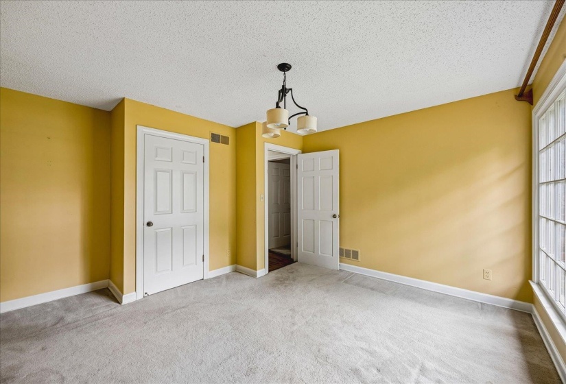 2308 HICKORY FOREST DR, Memphis, Tennessee 38119, 4 Bedroom Bedrooms, 9 Room Rooms,2.2 BathroomBathrooms,Residential,For Sale,HICKORY FOREST,0,10225277