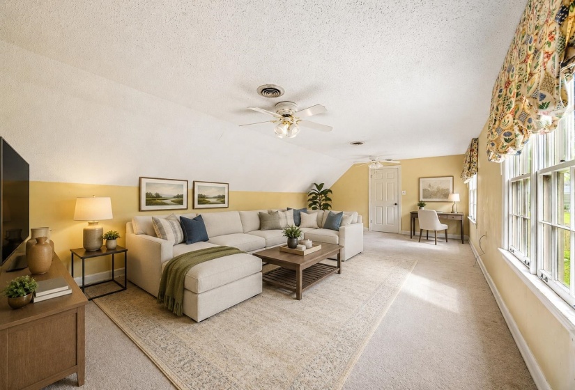 2308 HICKORY FOREST DR, Memphis, Tennessee 38119, 4 Bedroom Bedrooms, 9 Room Rooms,2.2 BathroomBathrooms,Residential,For Sale,HICKORY FOREST,0,10225277