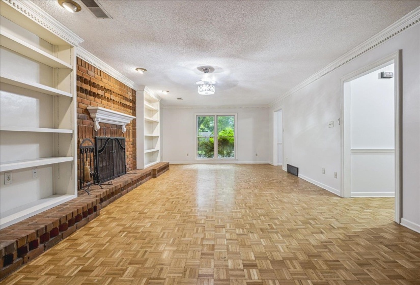8428 BAZEMORE RD, Memphis, Tennessee 38018, 4 Bedrooms Bedrooms, 7 Rooms Rooms,2.1 BathroomsBathrooms,Rental Properties,For Sale,BAZEMORE,10225288