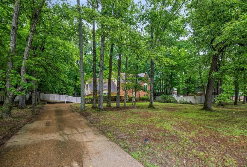 8428 BAZEMORE RD, Memphis, Tennessee 38018, 4 Bedrooms Bedrooms, 7 Rooms Rooms,2.1 BathroomsBathrooms,Rental Properties,For Sale,BAZEMORE,10225288