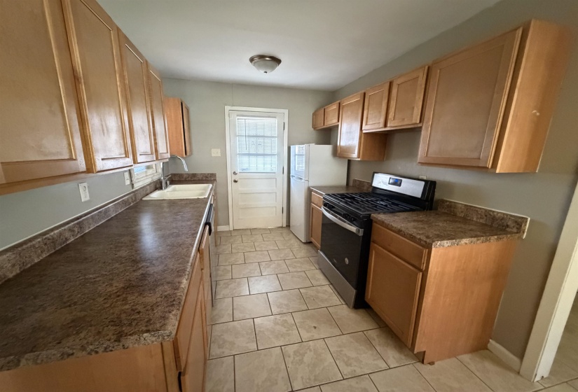 1789 DANVILLE RD, Memphis, Tennessee 38117, 3 Bedrooms Bedrooms, 6 Rooms Rooms,1.1 BathroomsBathrooms,Rental Properties,For Sale,DANVILLE,10225317