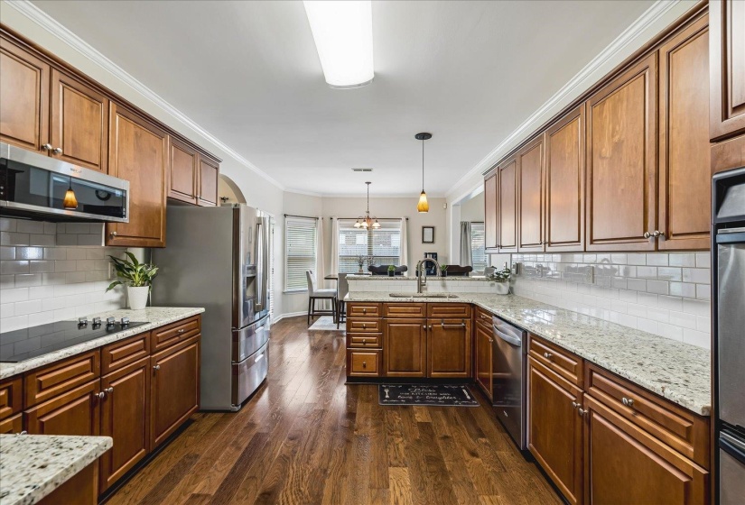 8817 BRUNSWICK FARMS DR, Bartlett, Tennessee 38002, 4 Bedrooms Bedrooms, 9 Rooms Rooms,3 BathroomsBathrooms,Residential,For Sale,BRUNSWICK FARMS,10225279