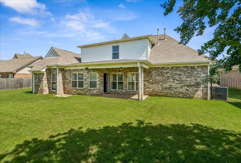 8817 BRUNSWICK FARMS DR, Bartlett, Tennessee 38002, 4 Bedrooms Bedrooms, 9 Rooms Rooms,3 BathroomsBathrooms,Residential,For Sale,BRUNSWICK FARMS,10225279