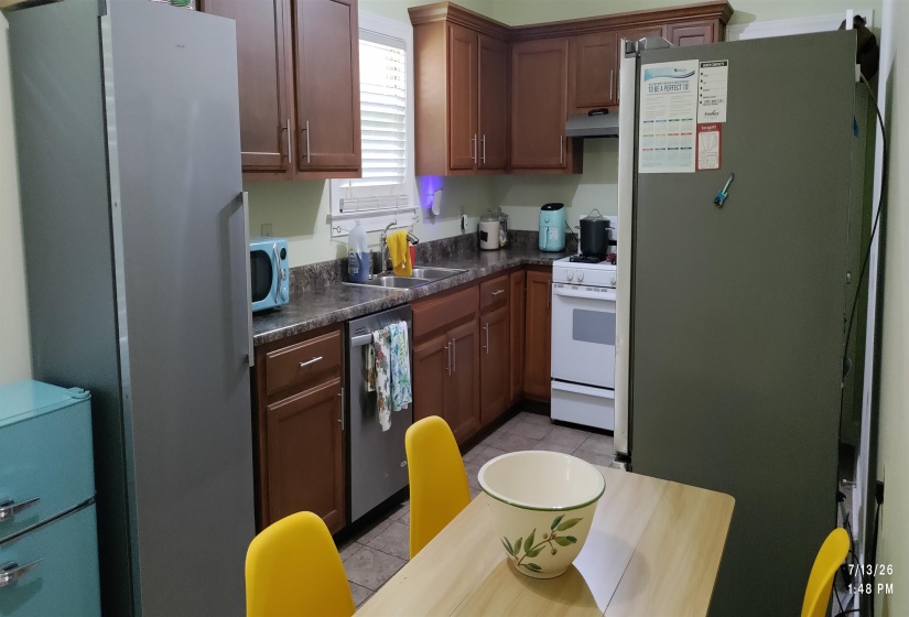 1165 PARKWAY ST, Memphis, Tennessee 38105, 4 Bedroom Bedrooms, 7 Room Rooms,2.1 BathroomBathrooms,Residential,For Sale,PARKWAY,0,10225281