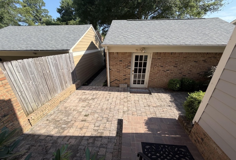 6913 CLIMPING RD, Memphis, Tennessee 38119, 3 Bedroom Bedrooms, 8 Room Rooms,2.1 BathroomBathrooms,Residential,For Sale,CLIMPING,0,10225283