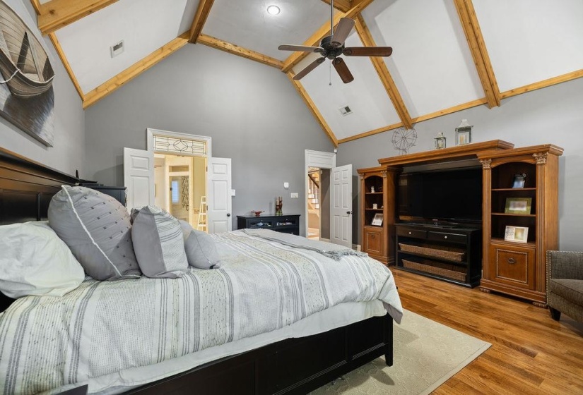 8627 HAVENHURST DR, Germantown, Tennessee 38138, 4 Bedrooms Bedrooms, 9 Rooms Rooms,3.1 BathroomsBathrooms,Residential,For Sale,HAVENHURST,10225296
