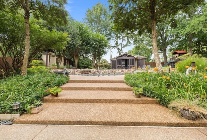 8627 HAVENHURST DR, Germantown, Tennessee 38138, 4 Bedrooms Bedrooms, 9 Rooms Rooms,3.1 BathroomsBathrooms,Residential,For Sale,HAVENHURST,10225296