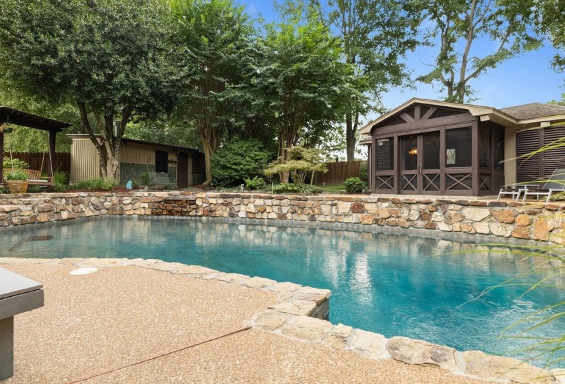 8627 HAVENHURST DR, Germantown, Tennessee 38138, 4 Bedrooms Bedrooms, 9 Rooms Rooms,3.1 BathroomsBathrooms,Residential,For Sale,HAVENHURST,10225296