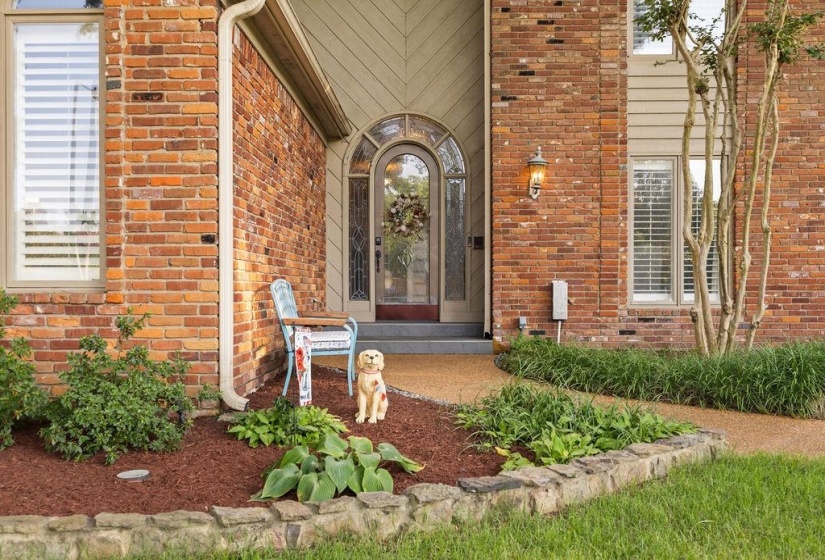 8627 HAVENHURST DR, Germantown, Tennessee 38138, 4 Bedrooms Bedrooms, 9 Rooms Rooms,3.1 BathroomsBathrooms,Residential,For Sale,HAVENHURST,10225296