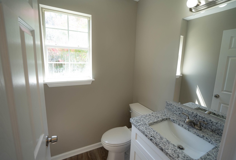 2211 STONE STREAM CV, Memphis, Tennessee 38016, 3 Bedrooms Bedrooms, 5 Rooms Rooms,2.1 BathroomsBathrooms,Residential,For Sale,STONE STREAM,10225299