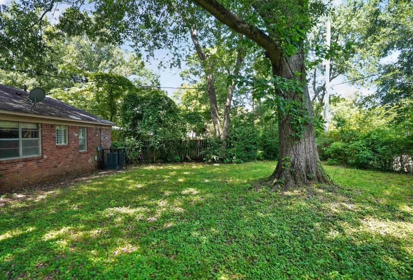 3712 WOLF TRAIL DR, Memphis, Tennessee 38128, 3 Bedroom Bedrooms, 6 Room Rooms,1 BathroomBathrooms,Residential,For Sale,WOLF TRAIL,0,10225301