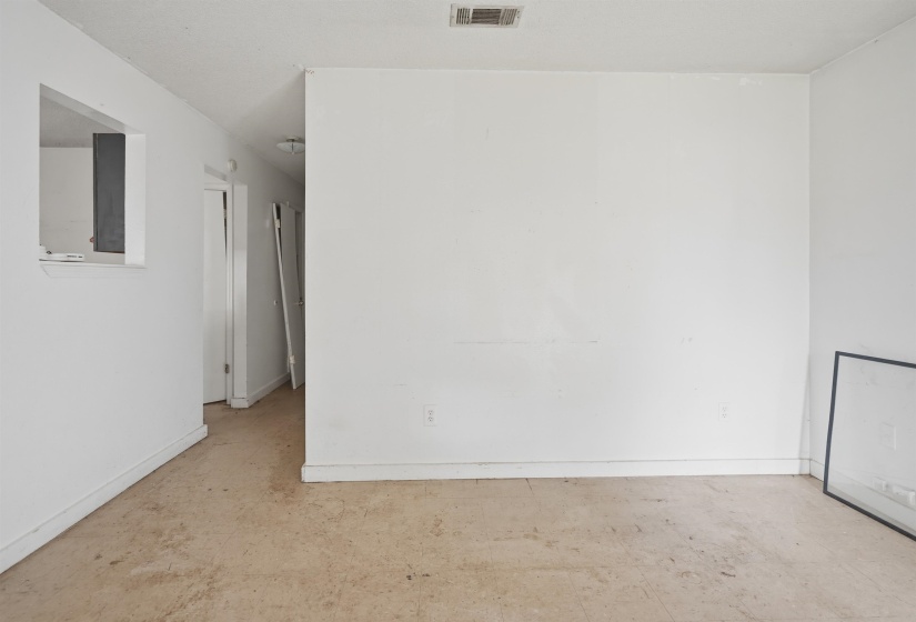 3842 TESSLAND RD, Memphis, Tennessee 38128, 3 Bedroom Bedrooms, 5 Room Rooms,1 BathroomBathrooms,Residential,For Sale,TESSLAND,0,10225302