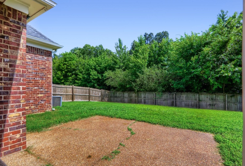 7915 COUNTRY LAKE DR, Bartlett, Tennessee 38133, 4 Bedroom Bedrooms, 8 Room Rooms,3 BathroomBathrooms,Residential,For Sale,COUNTRY LAKE,0,10225303