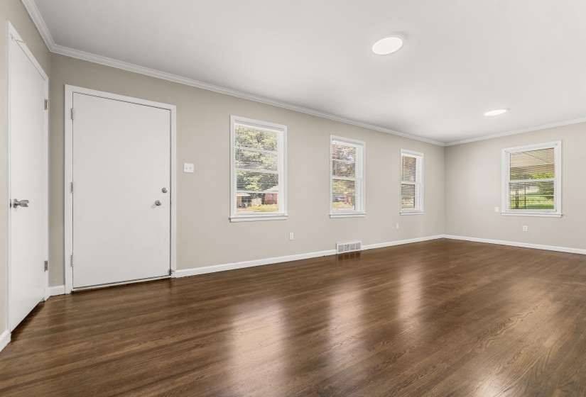 3984 ARGONNE ST, Memphis, Tennessee 38127, 3 Bedrooms Bedrooms, 5 Rooms Rooms,2 BathroomsBathrooms,Residential,For Sale,ARGONNE,10225312