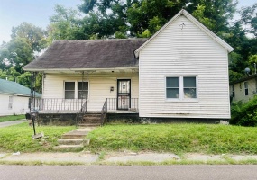 425 LONG AVE, Covington, Tennessee 38019, 3 Bedrooms Bedrooms, 9 Rooms Rooms,1 BathroomBathrooms,Residential,For Sale,LONG,10225319 425 LONG AVE, Covington, Tennessee 38019, 3 Bedrooms Bedrooms, 9 Rooms Rooms,1 BathroomBathrooms,Residential,For Sale,LONG,10225319