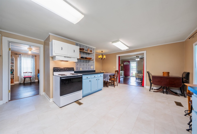 140 WALKER FIELD RD, Munford, Tennessee 38058, 2 Bedrooms Bedrooms, 6 Rooms Rooms,1 BathroomBathrooms,Residential,For Sale,WALKER FIELD,10225322