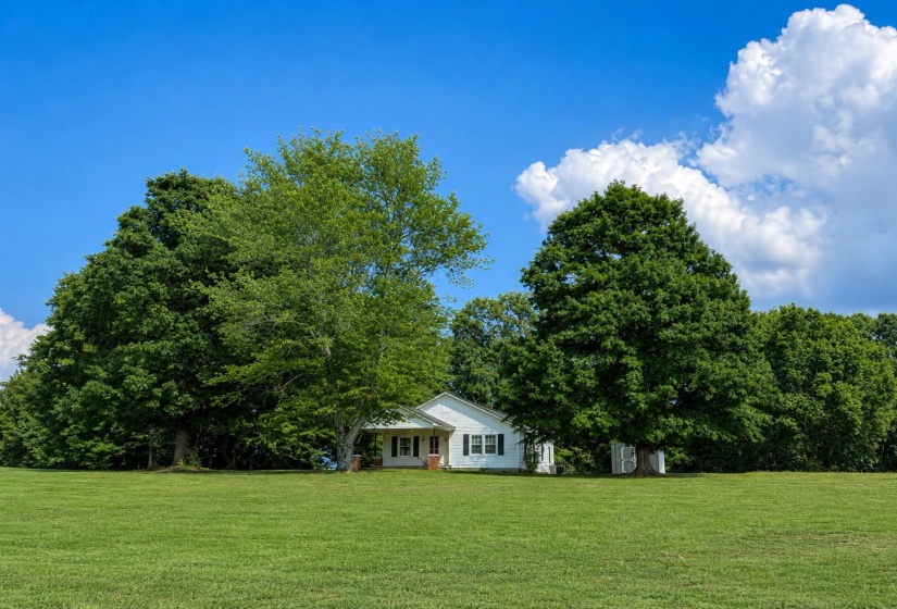 140 WALKER FIELD RD, Munford, Tennessee 38058, 2 Bedrooms Bedrooms, 6 Rooms Rooms,1 BathroomBathrooms,Residential,For Sale,WALKER FIELD,10225322