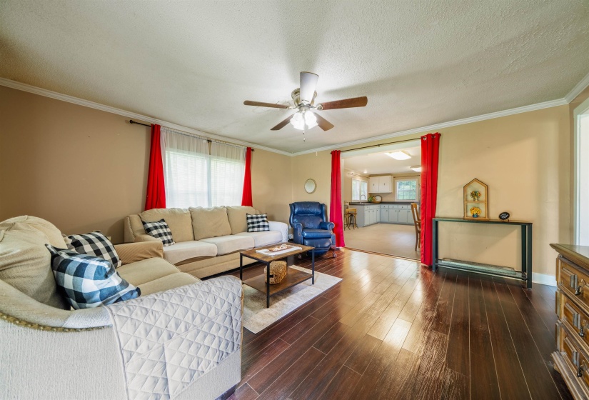 140 WALKER FIELD RD, Munford, Tennessee 38058, 2 Bedrooms Bedrooms, 6 Rooms Rooms,1 BathroomBathrooms,Residential,For Sale,WALKER FIELD,10225322