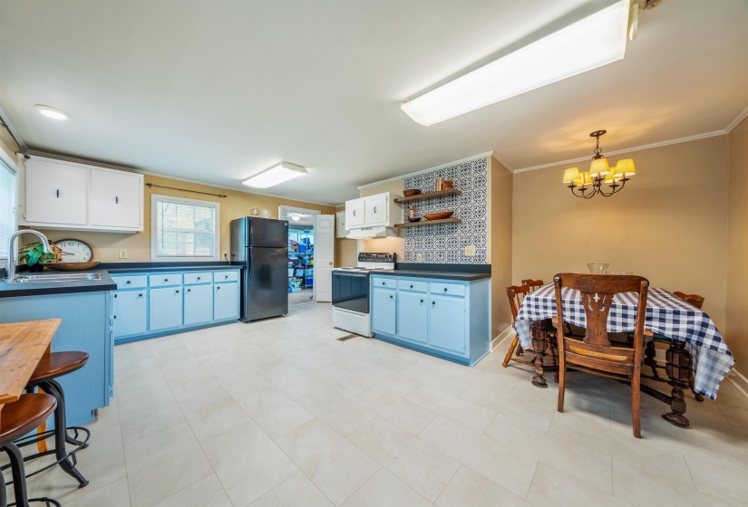 140 WALKER FIELD RD, Munford, Tennessee 38058, 2 Bedrooms Bedrooms, 6 Rooms Rooms,1 BathroomBathrooms,Residential,For Sale,WALKER FIELD,10225322