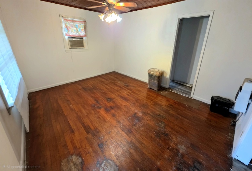 85 BAKER ST, Savannah, Tennessee 38372-3523, 3 Bedroom Bedrooms, 7 Room Rooms,1 BathroomBathrooms,Residential,For Sale,BAKER,0,10208677