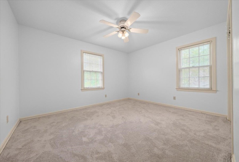 5409 SYCAMORE GROVE LN, Memphis, Tennessee 38120, 5 Bedroom Bedrooms, 10 Room Rooms,3.1 BathroomBathrooms,Residential,For Sale,SYCAMORE GROVE,0,10225326