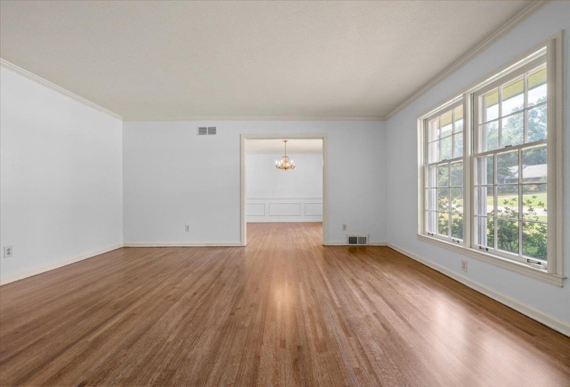 5409 SYCAMORE GROVE LN, Memphis, Tennessee 38120, 5 Bedroom Bedrooms, 10 Room Rooms,3.1 BathroomBathrooms,Residential,For Sale,SYCAMORE GROVE,0,10225326