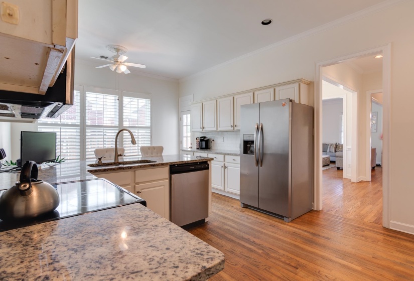 1180 CHAPEL PARK BLVD, Memphis, Tennessee 38016, 3 Bedroom Bedrooms, 7 Room Rooms,2.1 BathroomBathrooms,Residential,For Sale,CHAPEL PARK,0,10225328