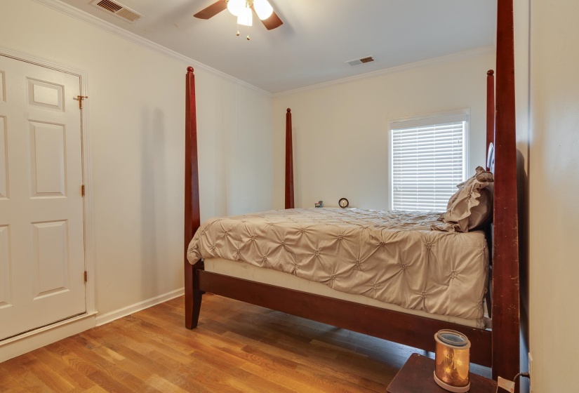 1180 CHAPEL PARK BLVD, Memphis, Tennessee 38016, 3 Bedroom Bedrooms, 7 Room Rooms,2.1 BathroomBathrooms,Residential,For Sale,CHAPEL PARK,0,10225328