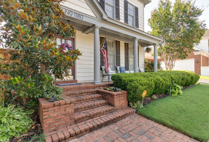 1180 CHAPEL PARK BLVD, Memphis, Tennessee 38016, 3 Bedroom Bedrooms, 7 Room Rooms,2.1 BathroomBathrooms,Residential,For Sale,CHAPEL PARK,0,10225328