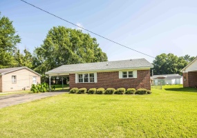 1115 TAMM ST, Brownsville, Tennessee 38012-1641, 3 Bedrooms Bedrooms, 7 Rooms Rooms,2 BathroomsBathrooms,Residential,For Sale,TAMM,10225333