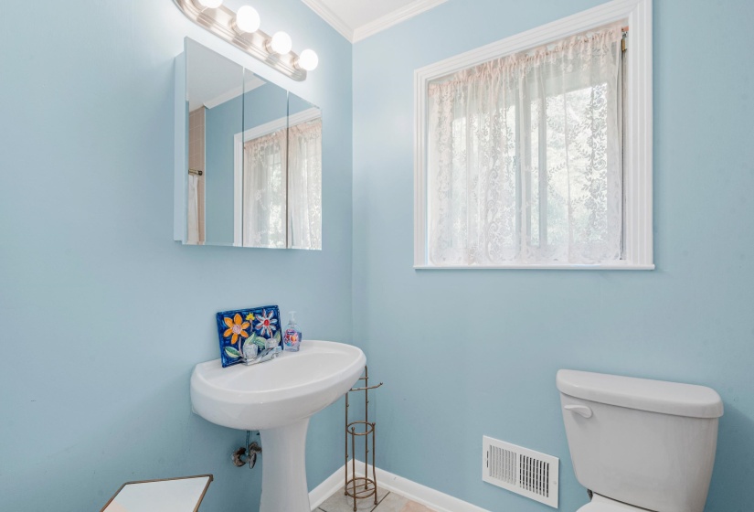 6200 MILLINGTON RD, Millington, Tennessee 38053, 3 Bedrooms Bedrooms, 4 Rooms Rooms,1.1 BathroomsBathrooms,Residential,For Sale,MILLINGTON,10225335