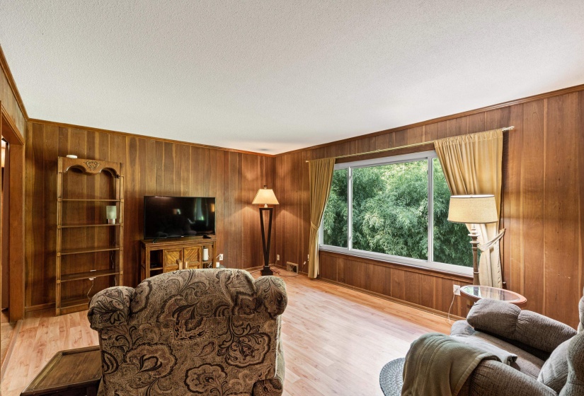 6200 MILLINGTON RD, Millington, Tennessee 38053, 3 Bedrooms Bedrooms, 4 Rooms Rooms,1.1 BathroomsBathrooms,Residential,For Sale,MILLINGTON,10225335