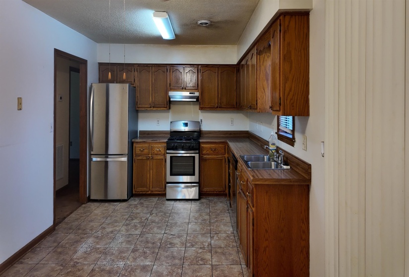 9450 HOLLY GROVE RD, Brighton, Tennessee 38011, 3 Bedroom Bedrooms, 5 Room Rooms,2 BathroomBathrooms,Residential,For Sale,HOLLY GROVE,0,10225338