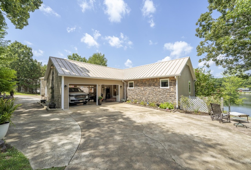 278 CYPRESS CV, Middleton, Tennessee 38052-4499, 2 Bedrooms Bedrooms, 12 Rooms Rooms,3.1 BathroomsBathrooms,Residential,For Sale,CYPRESS,10225339