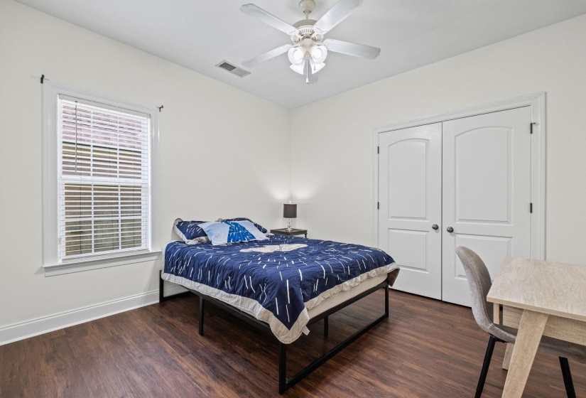 2360 DELLA ST, Hernando, Mississippi 38632, 3 Bedrooms Bedrooms, 9 Rooms Rooms,2 BathroomsBathrooms,Residential,For Sale,DELLA,10225345