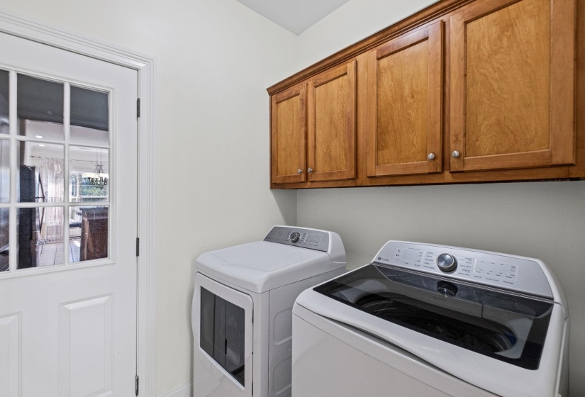 2360 DELLA ST, Hernando, Mississippi 38632, 3 Bedrooms Bedrooms, 9 Rooms Rooms,2 BathroomsBathrooms,Residential,For Sale,DELLA,10225345