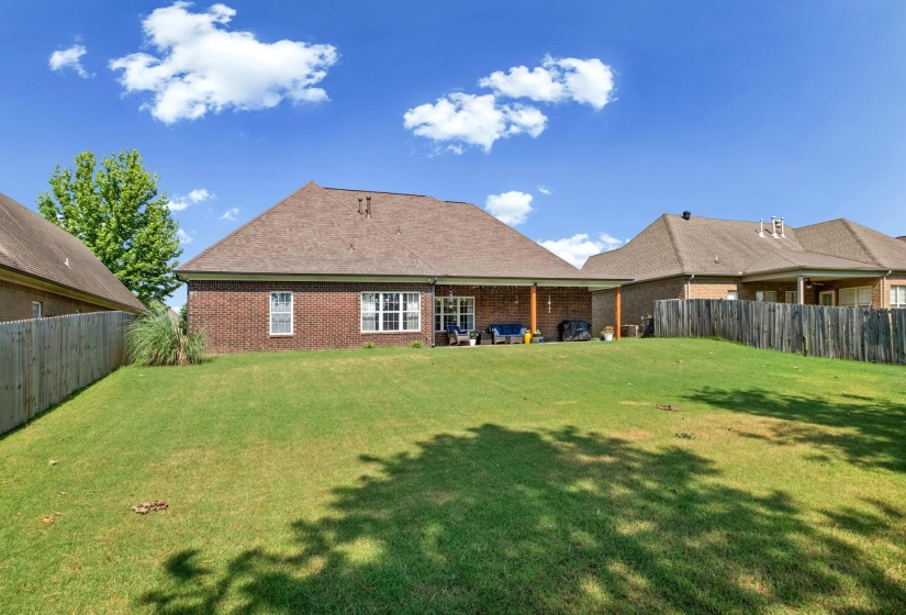 2360 DELLA ST, Hernando, Mississippi 38632, 3 Bedrooms Bedrooms, 9 Rooms Rooms,2 BathroomsBathrooms,Residential,For Sale,DELLA,10225345