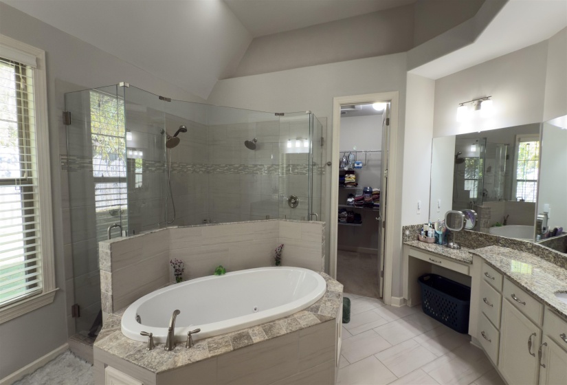 1217 PILGRIM RIDGE RD, Collierville, Tennessee 38017, 5 Bedroom Bedrooms, 9 Room Rooms,3.1 BathroomBathrooms,Rental Properties,For Sale,PILGRIM RIDGE,0,10225372