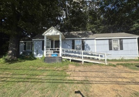 2166 THOMAS RD, Memphis, Tennessee 38134, 4 Bedrooms Bedrooms, 6 Rooms Rooms,2 BathroomsBathrooms,Residential,For Sale,THOMAS,10225352 2166 THOMAS RD, Memphis, Tennessee 38134, 4 Bedrooms Bedrooms, 6 Rooms Rooms,2 BathroomsBathrooms,Residential,For Sale,THOMAS,10225352