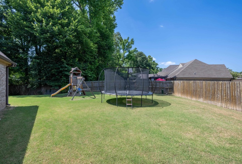 8862 FLATTS MEADOW CV, Bartlett, Tennessee 38002, 4 Bedrooms Bedrooms, 7 Rooms Rooms,2 BathroomsBathrooms,Residential,For Sale,FLATTS MEADOW,10225363