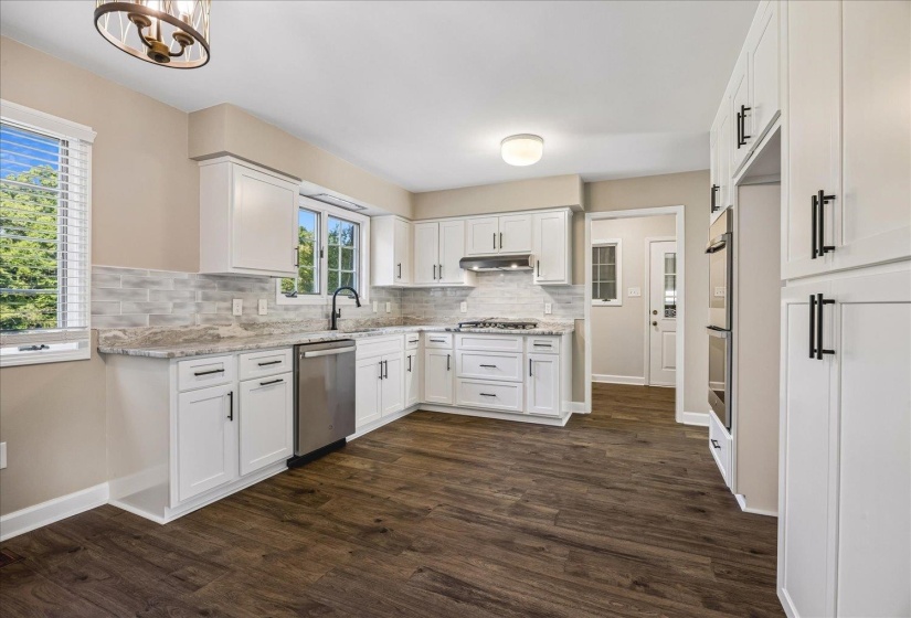 145 WOODBRIDGE CV, Somerville, Tennessee 38068, 4 Bedrooms Bedrooms, 8 Rooms Rooms,3.1 BathroomsBathrooms,Residential,For Sale,WOODBRIDGE,10225367