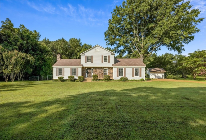 145 WOODBRIDGE CV, Somerville, Tennessee 38068, 4 Bedrooms Bedrooms, 8 Rooms Rooms,3.1 BathroomsBathrooms,Residential,For Sale,WOODBRIDGE,10225367