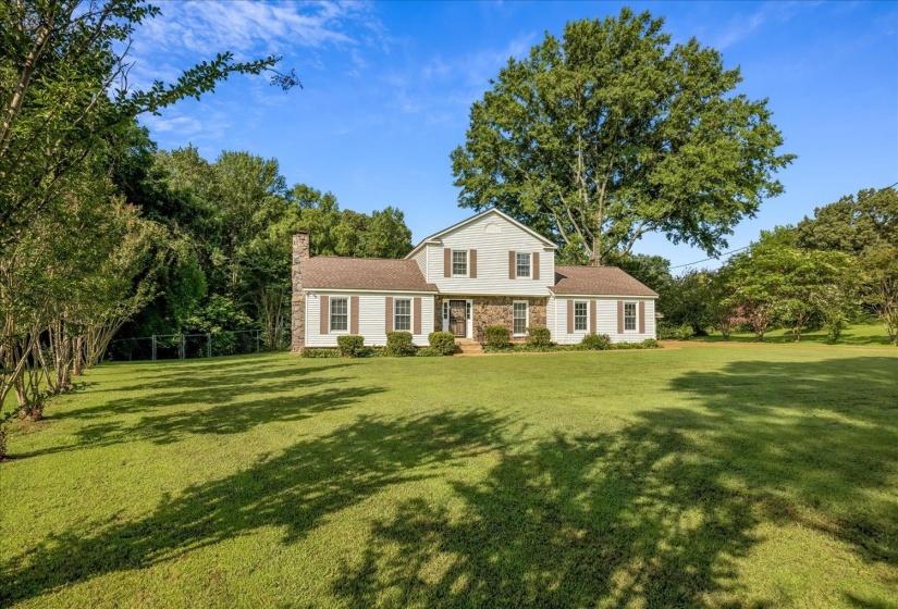 145 WOODBRIDGE CV, Somerville, Tennessee 38068, 4 Bedrooms Bedrooms, 8 Rooms Rooms,3.1 BathroomsBathrooms,Residential,For Sale,WOODBRIDGE,10225367