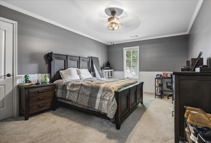 9437 GROVEVIEW CV, Germantown, Tennessee 38139, 4 Bedrooms Bedrooms, 10 Rooms Rooms,3.1 BathroomsBathrooms,Residential,For Sale,GROVEVIEW,10225368